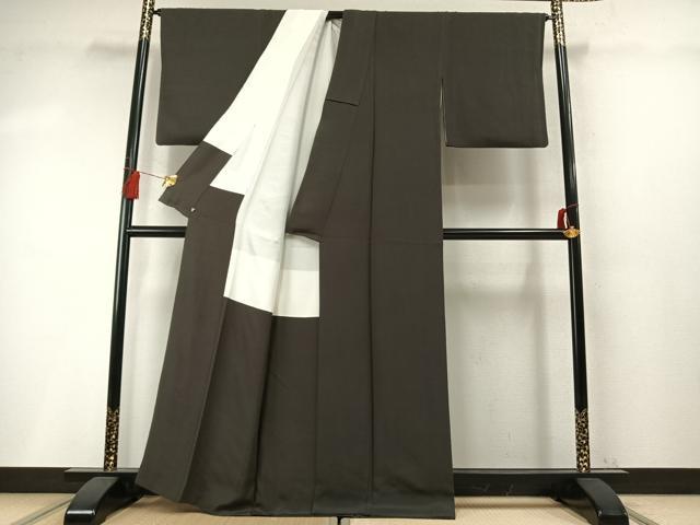平和屋着物●上質な色無地 千歳茶色 西武百貨店扱い 正絹 逸品 AABM4277fy