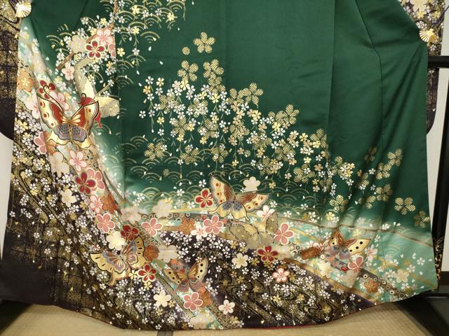 平和屋着物●豪華振袖 駒刺繍 花蝶文 暈し染め 金彩 正絹 逸品 AABM4310ck