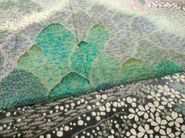 平和屋着物●十日町 名門 滝泰謹製 訪問着 刺繍 樹林霞文 おぼろ染 襲ね絞り 銀通し地 正絹 逸品 未使用 AABM4333ck