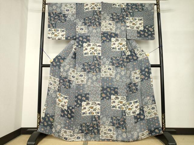 平和屋着物●剣持晃玄 小紋 江戸草木型絵染 色紙重ね花文 正絹 逸品 AABM4337ck