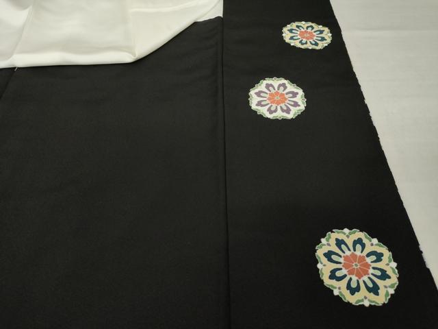 平和屋着物●中国三大刺繍 相良刺繍 黒留袖 作家物 駒刺繍 向い鳥花文 金彩 正絹 逸品 AABM4383ck