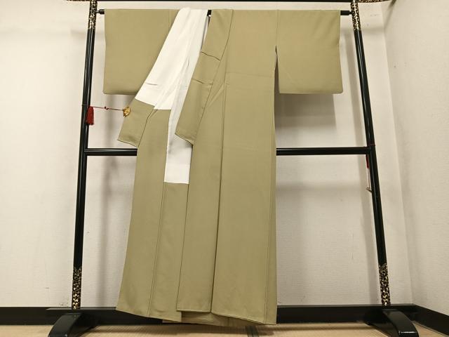 平和屋着物●本加賀友禅作家 押田正義監修 色無地 利休茶色 正絹 逸品 AABM5185ph