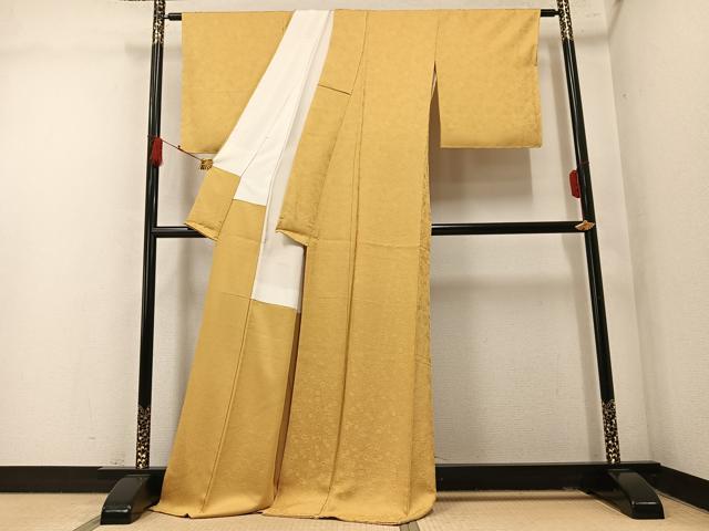 平和屋着物●上質な色無地 草花地紋 玉蜀黍色 ロング丈 正絹 逸品 未使用 AABM5187ph