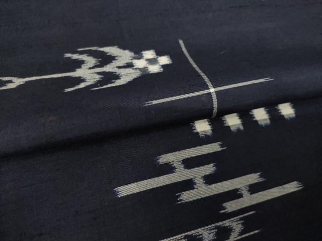 平和屋着物●本場琉球絣 紬 正絹 逸品 AABM5721ck