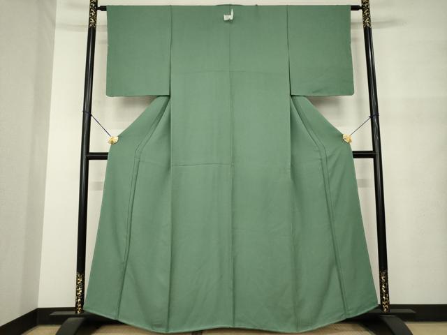 平和屋着物●上質な色無地 紗綾形地紋 柳煤竹色 正絹 逸品 未使用 AABM5733ck