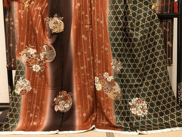 平和屋着物●豪華振袖 駒刺繍 しぼり織 飛鶴草花文 暈し染め 金彩 仮絵羽 逸品 未使用 AABM6207ph