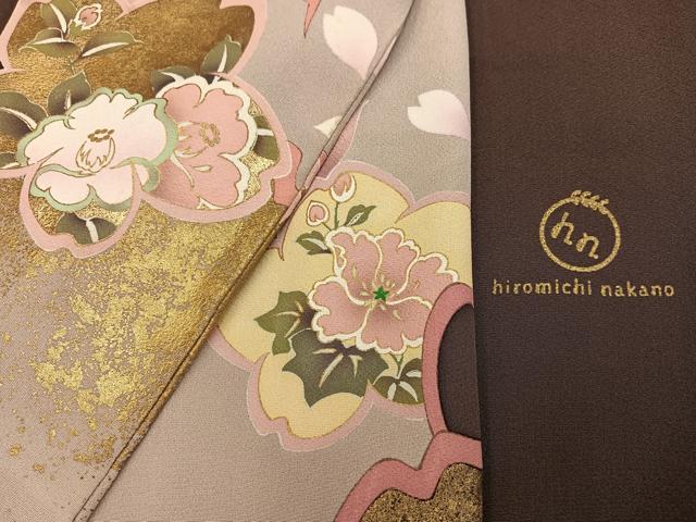 平和屋着物●ファッションブランド hiromichi nakano ヒロミチナカノ 中国三大刺繍 相良刺繍 訪問着 舞桜文 金彩 正絹 逸品 AABM6220ph