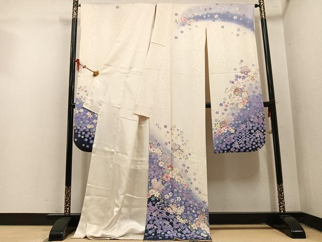 平和屋着物●豪華振袖 駒刺繍 舞花文 暈し染め ロング丈 正絹 逸品 AABM6288ph
