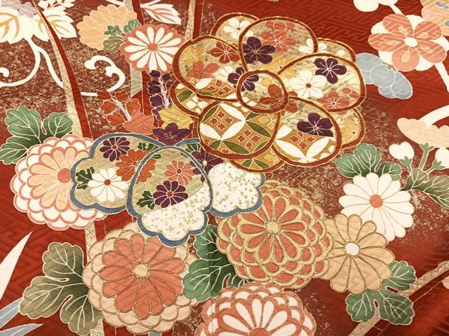 平和屋着物●豪華振袖 駒刺繍 草花文 金彩 ロング丈 正絹 逸品 AABM6296ph