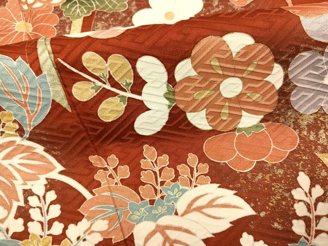 平和屋着物●豪華振袖 駒刺繍 草花文 金彩 ロング丈 正絹 逸品 AABM6296ph
