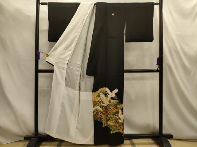 平和屋着物■豪華黒留袖 駒刺繍 渡橋飛鶴浜松文 金彩 正絹 逸品 AABM7492sx
