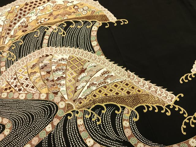 平和屋着物●豪華黒留袖 駒刺繍 宝尽くし松花文 金彩 ロング丈 正絹 逸品 未使用 AABM8248fy