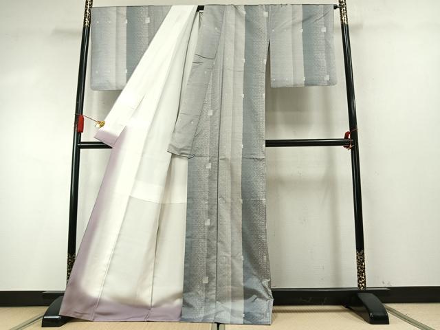 平和屋着物●本場大島紬 白大島 名匠たかし 総絣 間道 証紙付き 正絹 逸品 AABM8399fy