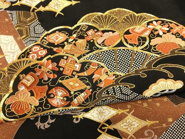 平和屋着物●創業460年・千總 黒留袖 駒刺繍 宝尽くし松花文 金糸 金彩 大丸扱い 正絹 逸品 AABM8497fy