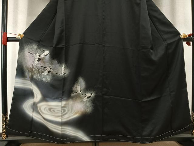 平和屋着物●訪問着 飛鶴流水文 暈し染め 黒地 金彩 正絹 逸品 AABM8568fy