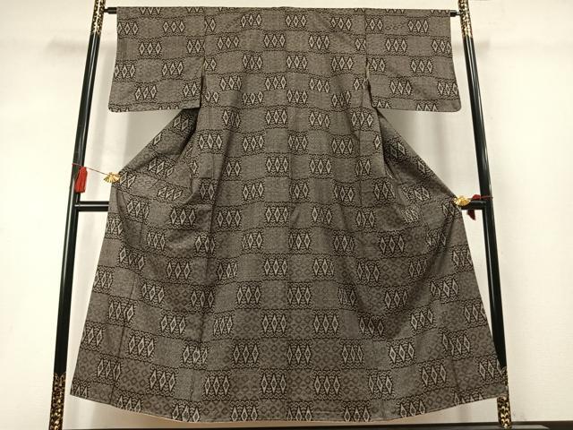 平和屋着物●本場大島紬 龍郷絣 正絹 逸品 AABM8593fy