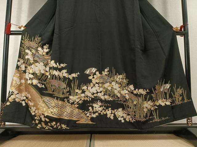 平和屋着物●豪華黒留袖 駒刺繍 扇面飛鶴花文 金彩 やまと誂製 正絹 逸品 AABM8624fy