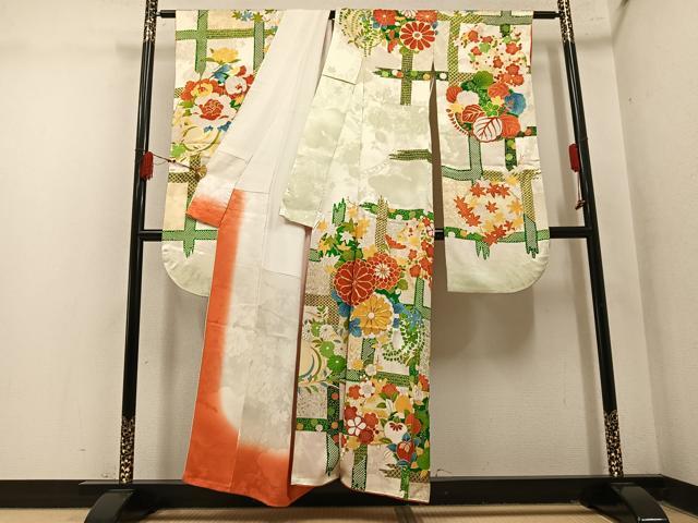 平和屋着物●豪華振袖 駒刺繍 草花文 金彩 正絹 逸品 AABM8796ph