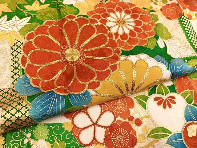 平和屋着物●豪華振袖 駒刺繍 草花文 金彩 正絹 逸品 AABM8796ph
