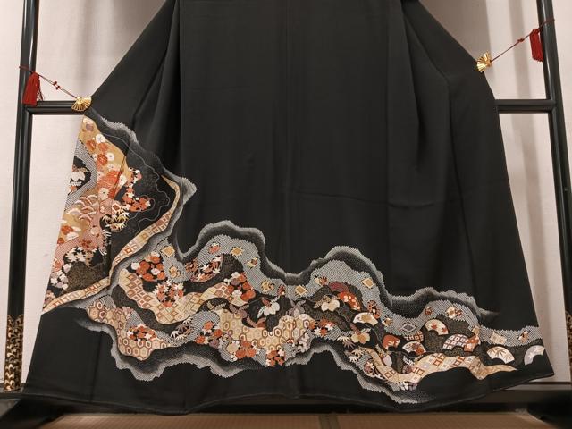 平和屋着物●豪華黒留袖 刺繍 草花文 金彩 正絹 逸品 AABM8814ph