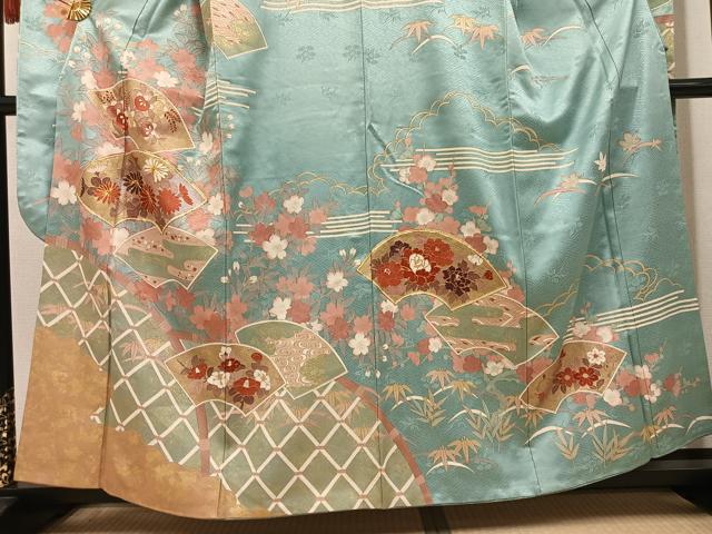 平和屋着物●豪華振袖 駒刺繍 地紙花文 金彩 正絹 逸品 AABN0502ph