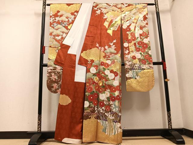 平和屋着物●豪華振袖 駒刺繍 草花文 金彩 正絹 逸品 AABN0510ph