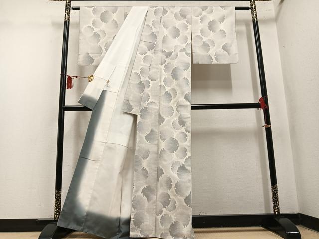 平和屋着物●本場大島紬 白大島 9マルキ 雪輪文 ますいわ屋扱い 正絹 逸品 AABN0518ph
