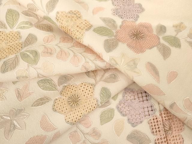 平和屋着物●中国三大刺繍 汕頭刺繍 スワトウ刺繍 総刺繍 訪問着 草花文 暈し染め 正絹 逸品 AABN0671cs