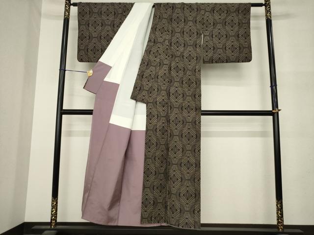 平和屋着物●本場大島紬 7マルキ 菱文 正絹 逸品 AABN0731ck