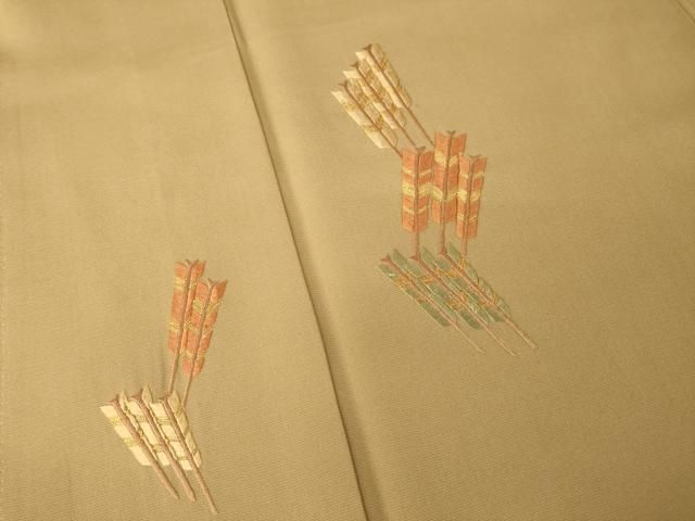 平和屋着物●訪問着 駒刺繍 矢羽根花文 正絹 逸品 AABN0787ck