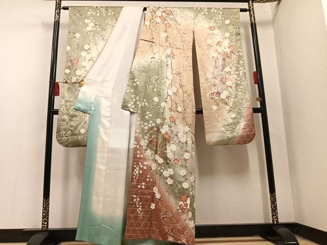 平和屋着物●豪華振袖 扇面花文 暈し染め 金銀彩 鈴乃屋扱い 正絹 逸品 AABN2997ph