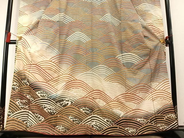 平和屋着物●豪華振袖 立波花文 暈し染め 金彩 正絹 逸品 AABN3584fy