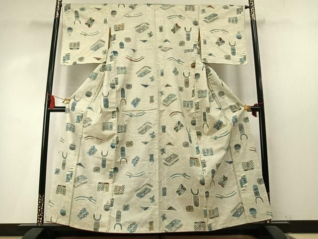 平和屋着物●上質な小紋 紬地 型染め 器物文 正絹 逸品 AABN3620fy