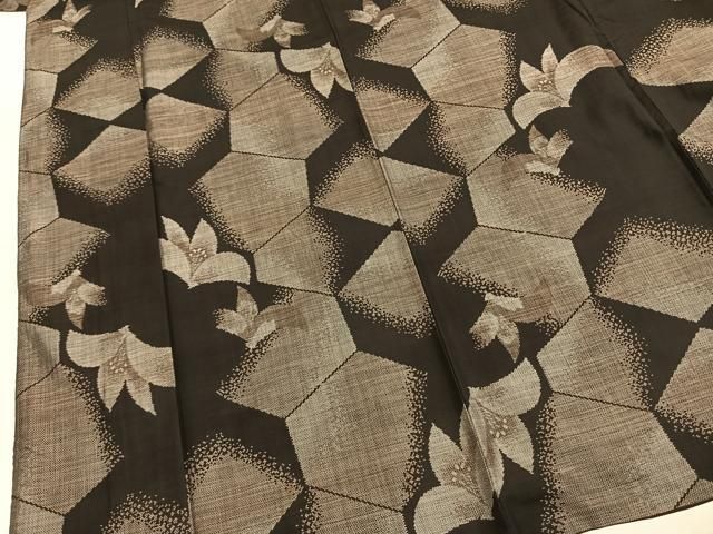 平和屋着物●本場大島紬 9マルキ 亀甲花文 正絹 逸品 AABN3710fy