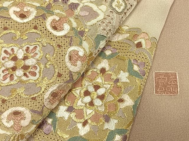平和屋着物●中国三大刺繍 スワトウ刺繍 汕頭刺繍 総刺繍 色留袖 作家者 吉祥唐草花文 暈し染め 正絹 逸品 AABN3714fy
