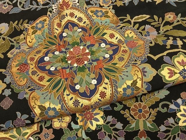 平和屋着物●豪華黒留袖 作家物 駒刺繍 吉祥花文 金糸 金彩 正絹 逸品 AABN3862fy