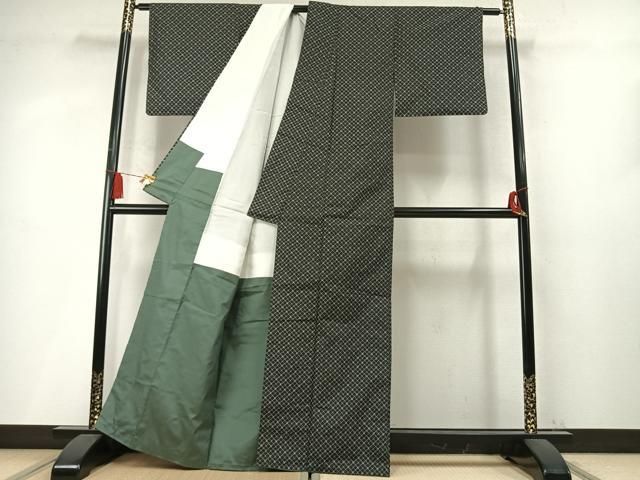 平和屋着物●本場村山大島紬 幾何学文様 黒地 正絹 逸品 AABN4033fy