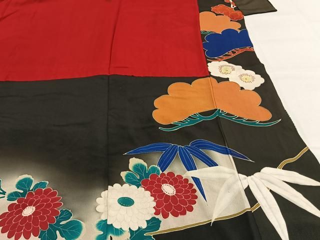 平和屋本店●アンティーク 大正ロマン 振袖 駒刺繍 松竹梅 暈し染め 黒地 金銀糸 金彩 正絹 逸品 AABN4045fy