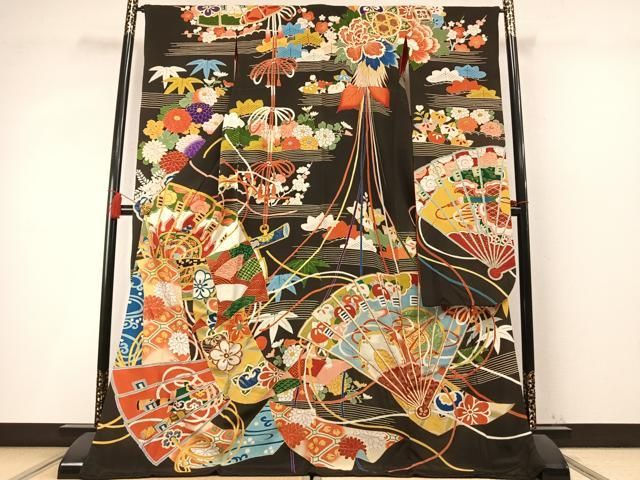 平和屋本店●アンティーク 大正ロマン 振袖 駒刺繍 扇面花文 暈し染め 黒地 金銀糸 金彩 正絹 逸品 AABN4046fy