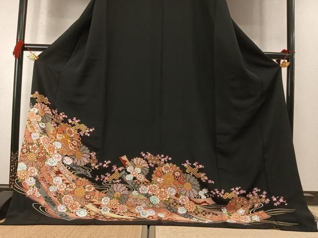 平和屋着物●豪華黒留袖 駒刺繍 熨斗花文 金彩 ロング丈 正絹 逸品 AABN4048fy