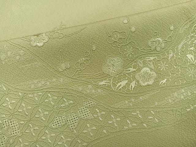 平和屋着物●中国三大刺繍 汕頭刺繍 スワトウ刺繍 総刺繍 無地絵羽訪問着 地紙草花文 色無地 若菜色 正絹 逸品 未使用 AABN5802ph