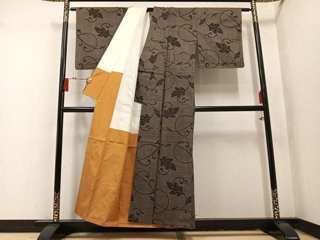 平和屋着物●本場大島紬 7マルキ 唐草文 正絹 逸品 未使用 AABN5808ph