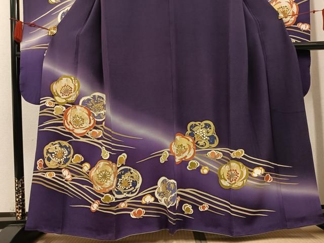 平和屋着物●豪華振袖 駒刺繍 梅文 暈し染め 金彩 鬼しぼ縮緬 正絹 逸品 AABN7331ph