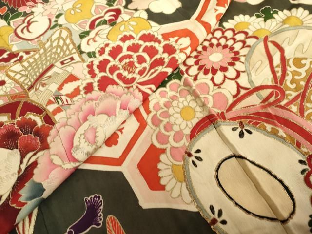 平和屋本店●アンティーク 大正ロマン 振袖 駒刺繍 舞鶴花鼓文 黒地 金彩 正絹 逸品 AABN8093cs
