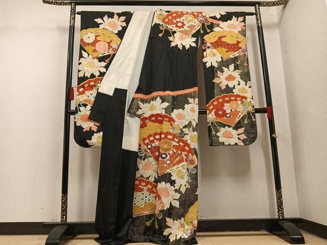 平和屋本店●アンティーク 大正ロマン 振袖 駒刺繍 檜扇花文 黒地 金彩 正絹 逸品 AABN8302ph