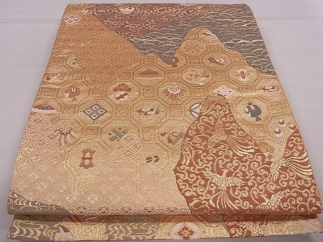 平和屋着物■六通柄袋帯 切嵌遠山宝尽くし 金糸 逸品 an3201