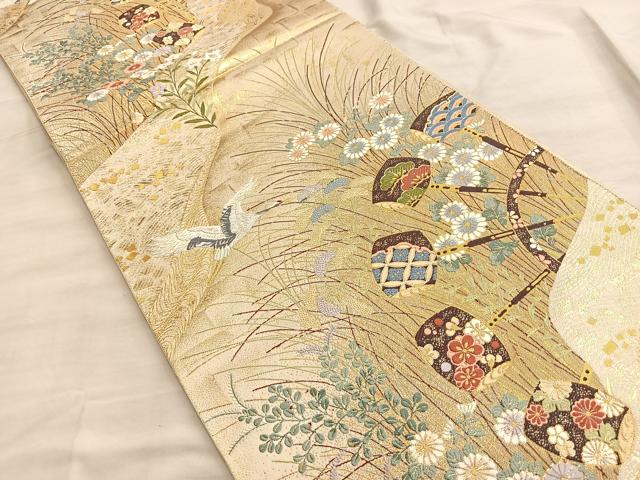 平和屋着物●六通柄袋帯 唐織 秋草水車 黒地 金糸 正絹 逸品 BAAL2823du