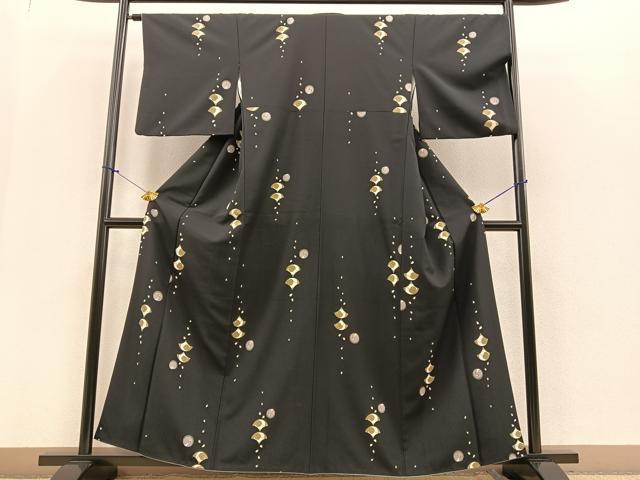 平和屋着物■上質な小紋 舞扇飛鶴文 黒地 金彩 正絹 逸品 BAAR2236by