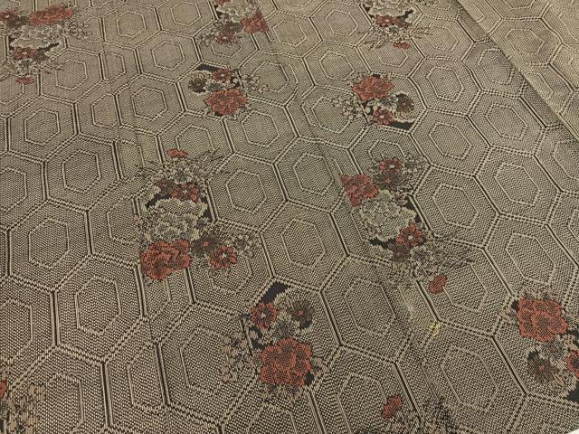 平和屋着物▽上質な紬 単衣 亀甲花文 黒地 正絹 逸品 未使用 BAAS8019yc