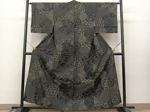 平和屋着物▽本場大島紬 単衣 切り嵌め草花文 黒地 正絹 逸品 BAAS8022yc